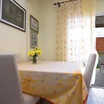 Two-bedroom In 公寓