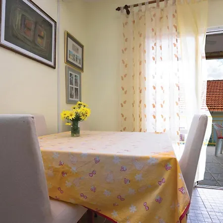 Beach Front Apartment In Krusevo With Wifi 公寓